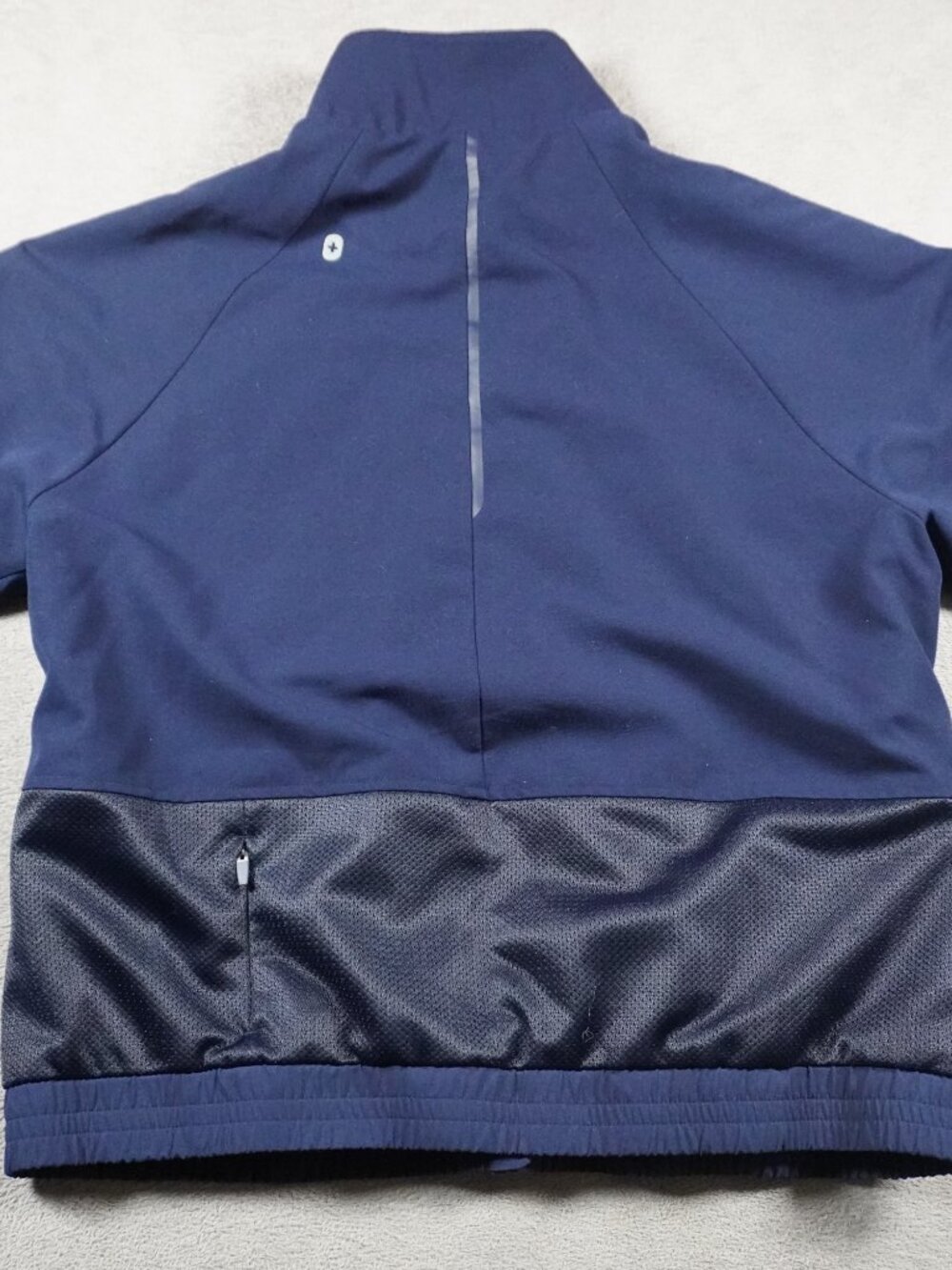 Figs Navy Sydney Scrub Jacket in Small - Picture 7 of 16